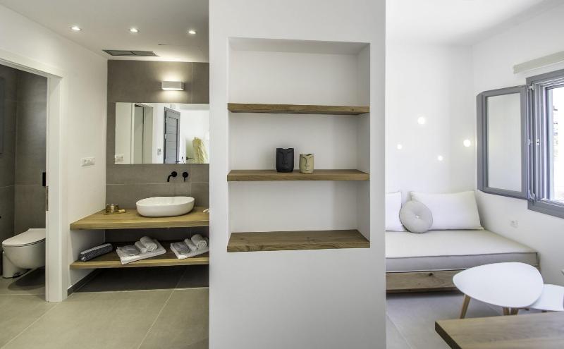 Oro Suites image