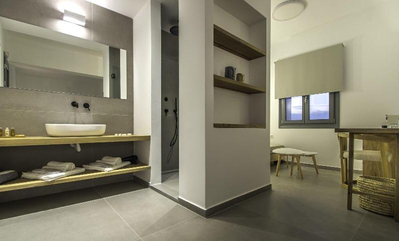 Oro Suites image