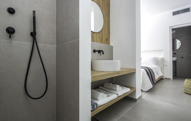 Oro Suites image