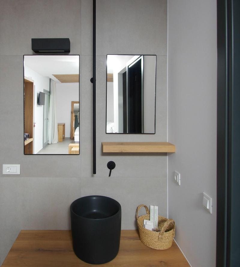 Oro Suites image