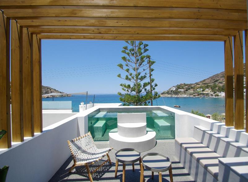 Oro Suites image