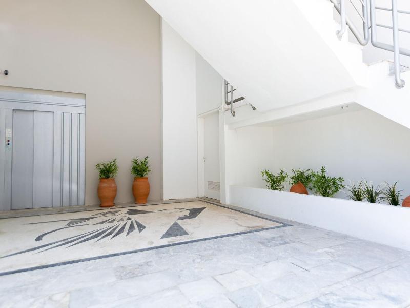 Meltemi Coast Suites image