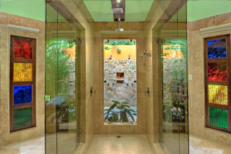 Nayara Gardens image
