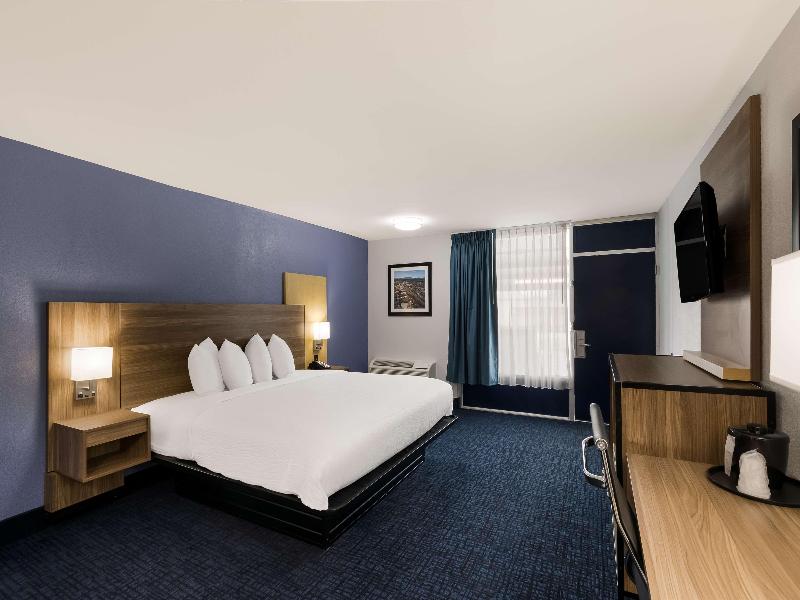 Surestay Plus By Best Western Pigeon Forge image