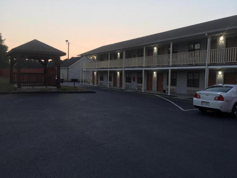 Loyalty Inn Hawkinsville