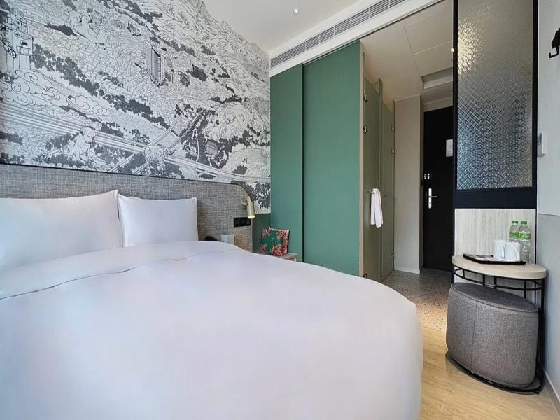 Boutech Jiantan Hotel image