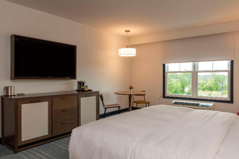 Hotel Canandaigua, Tapestry Collection By Hilton image