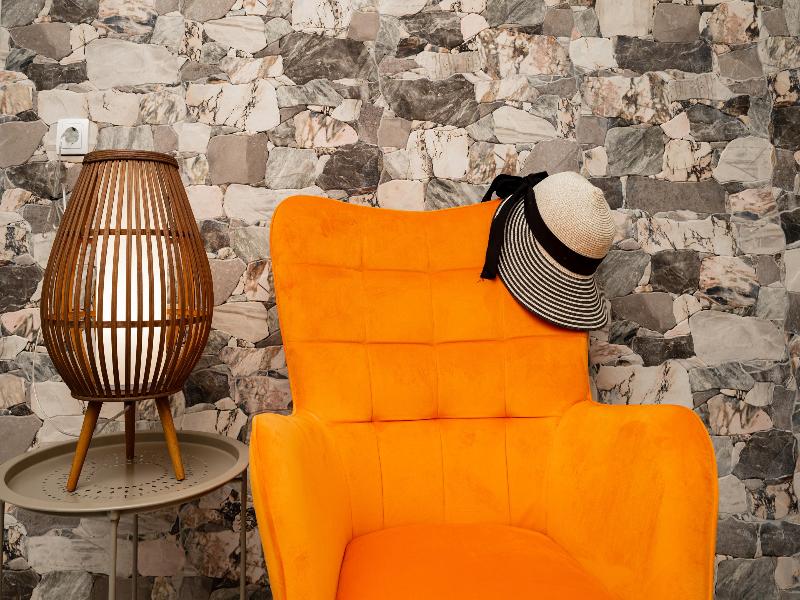 ID Holiday Living image
