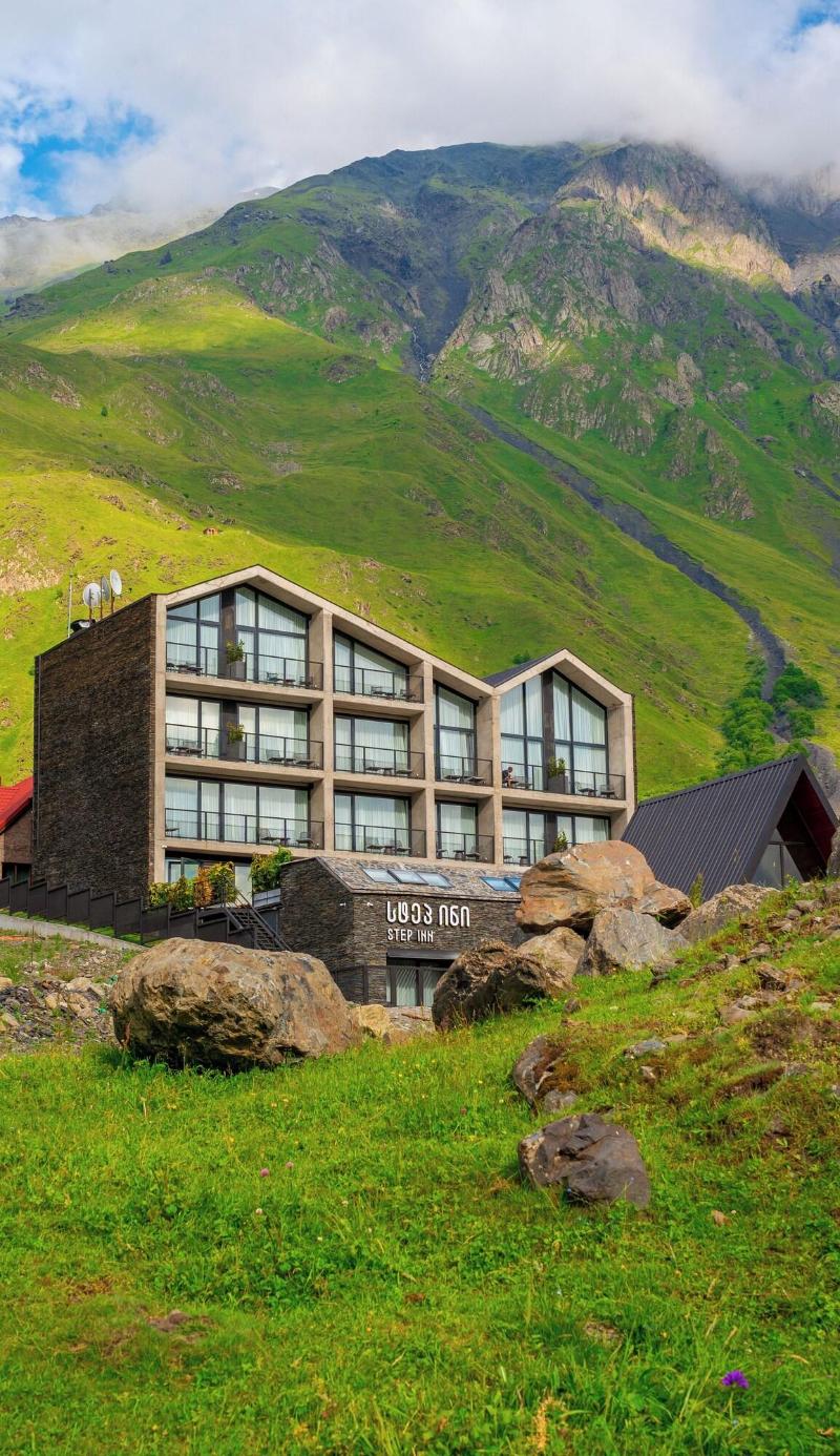 Step Inn Kazbegi image