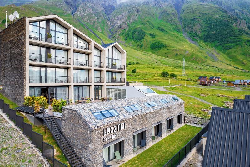 Step Inn Kazbegi image