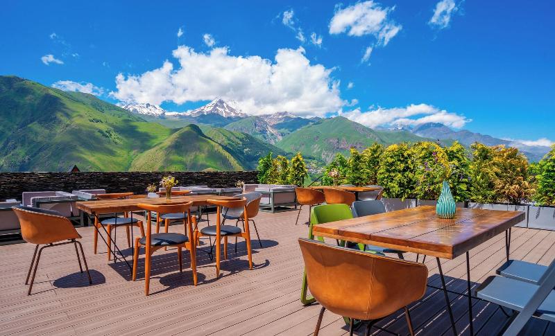 Step Inn Kazbegi image
