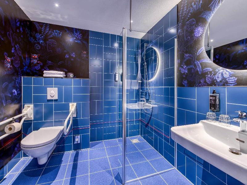 Ibis Styles Rotterdam Ahoy image