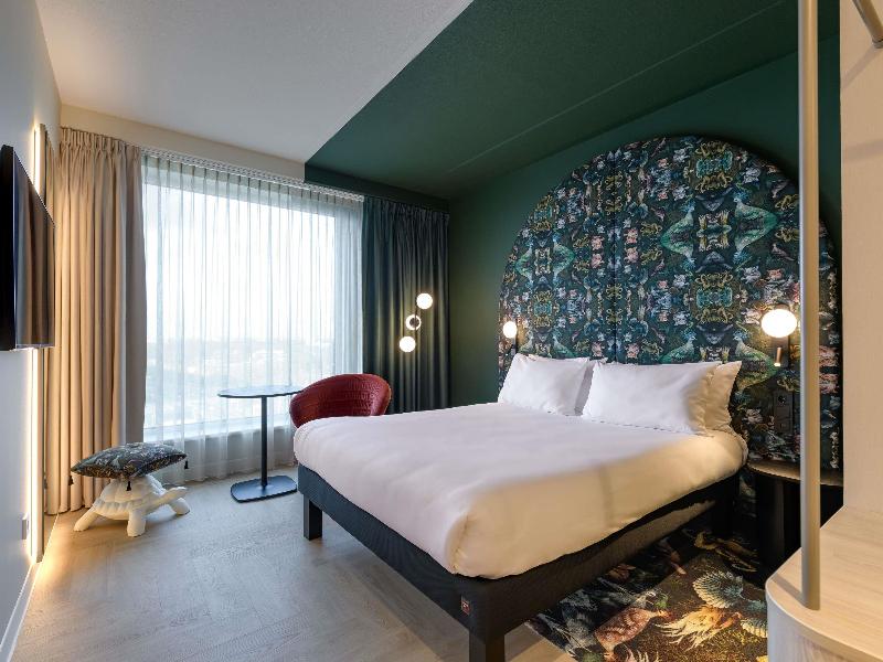 Ibis Styles Rotterdam Ahoy image