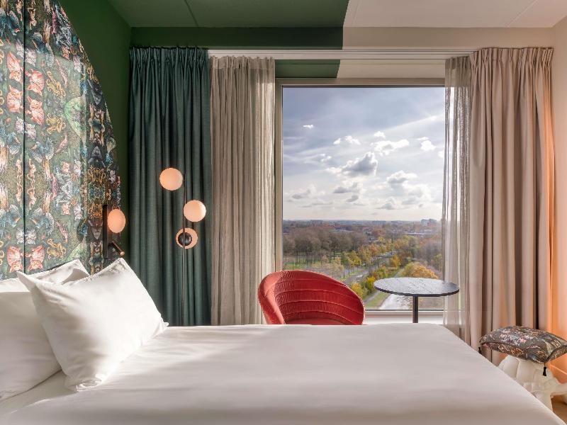 Ibis Styles Rotterdam Ahoy image