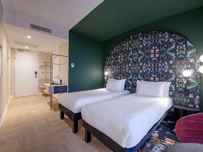 Ibis Styles Rotterdam Ahoy image