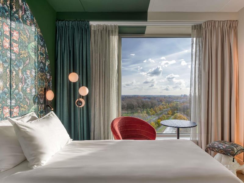 Ibis Styles Rotterdam Ahoy image