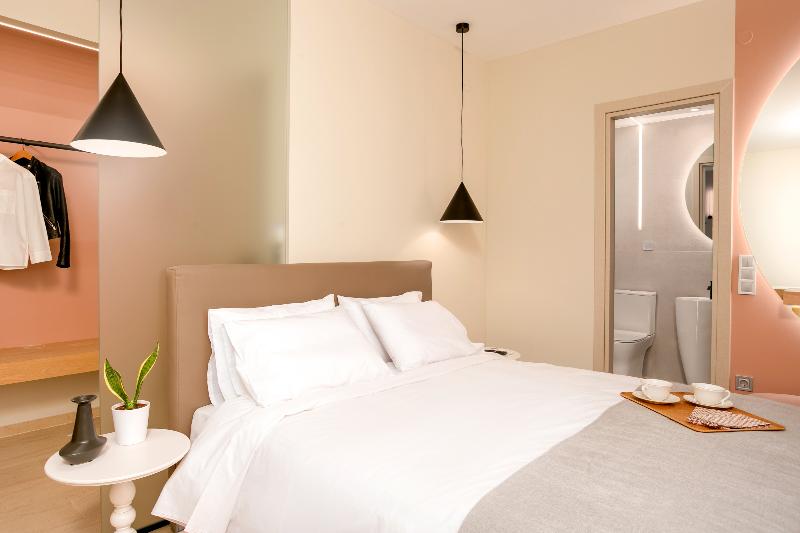 Sea And The City - Image 2