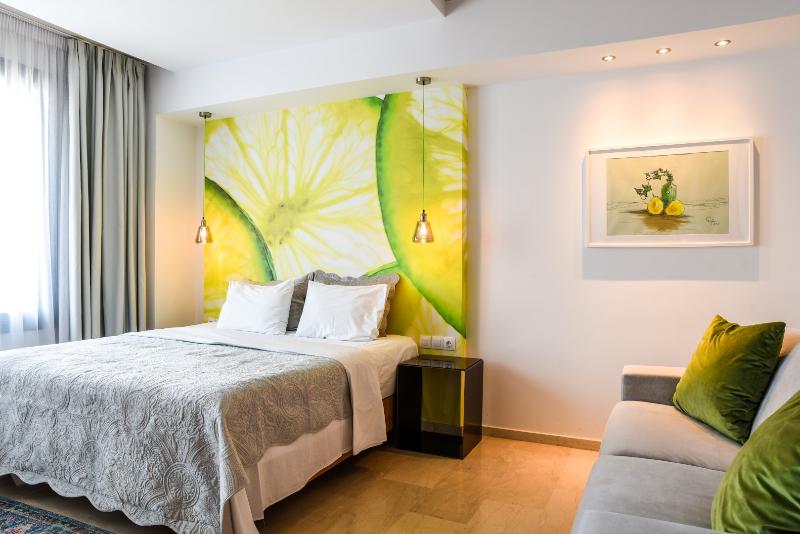 Sea And The City - Image 4