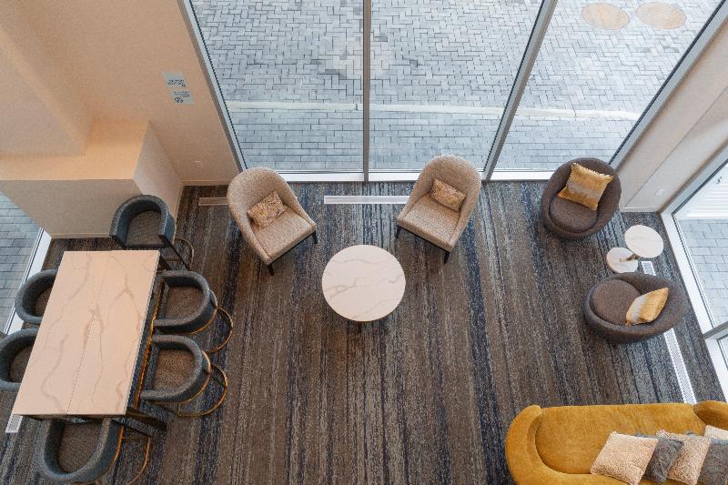Holiday Inn Express New Rochelle image