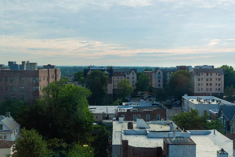 Holiday Inn Express New Rochelle image