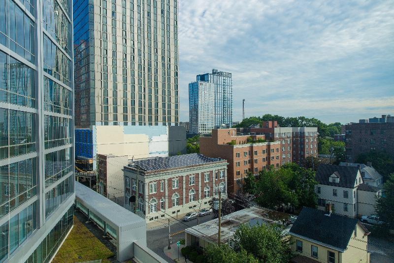 Holiday Inn Express New Rochelle image