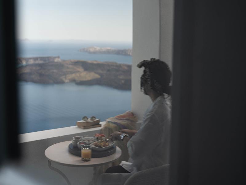 La Roka Cliffside Memories image