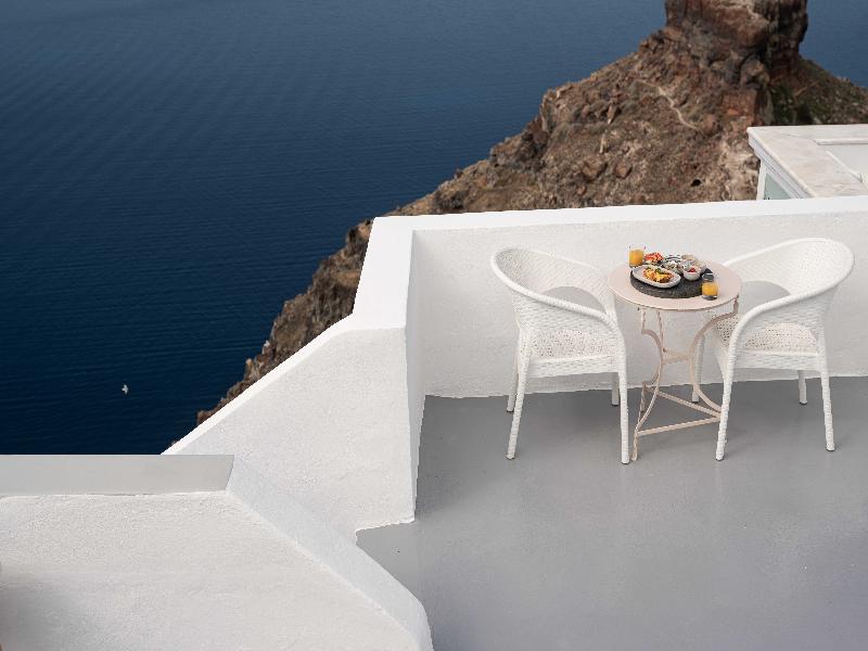 La Roka Cliffside Memories image