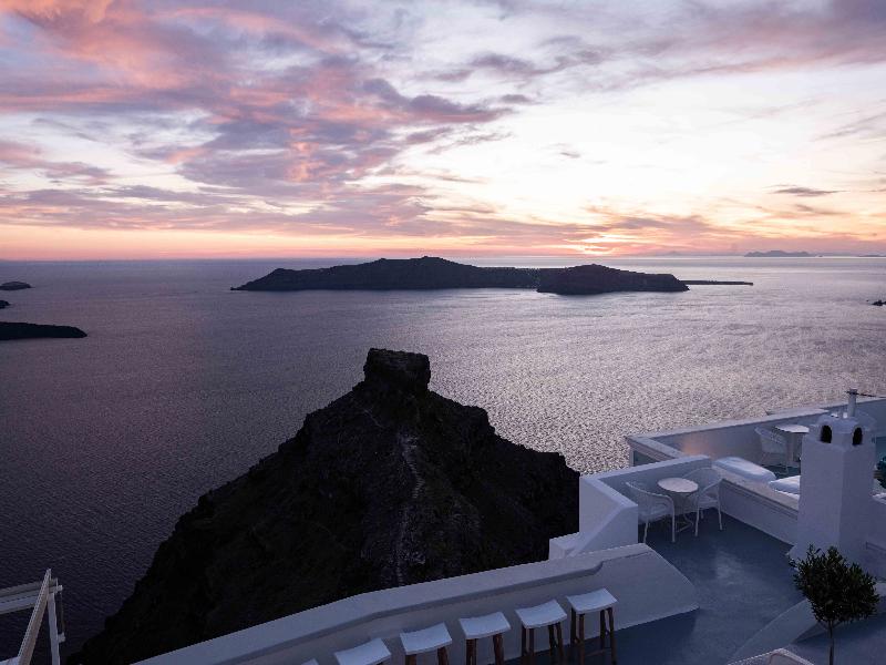 La Roka Cliffside Memories image