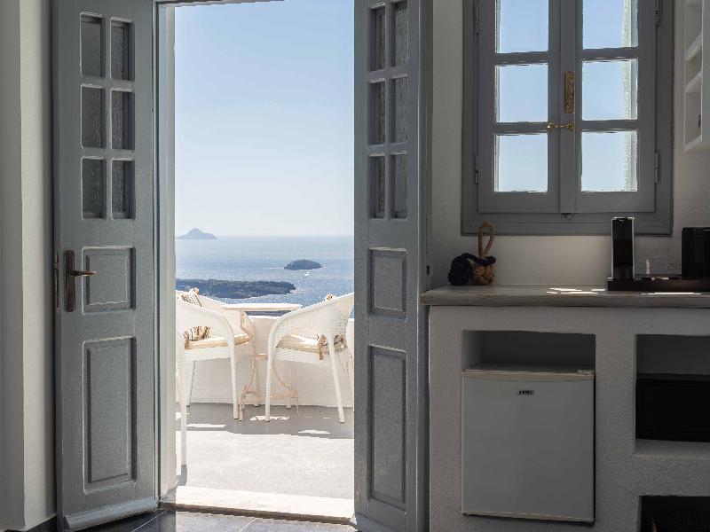 La Roka Cliffside Memories image