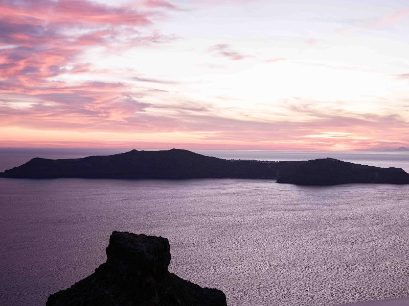La Roka Cliffside Memories image