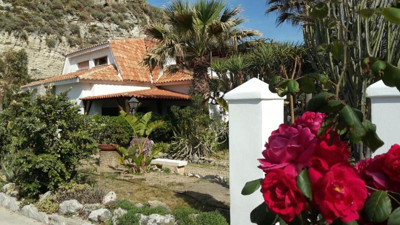 Le Roccette Mare Beach Hotel & Restaurant