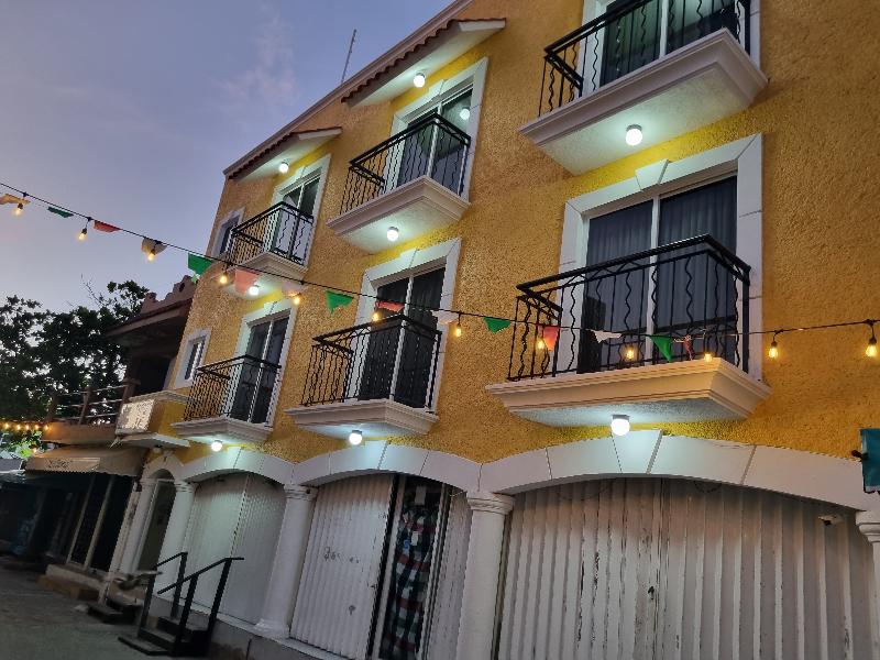 Suites Los Arcos — general view