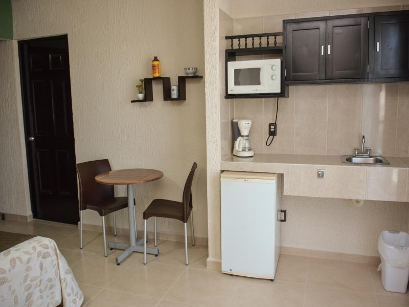 Suites Los Arcos — exterior view