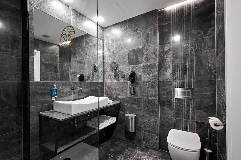 Miramare Magnetic Beach Hotel image
