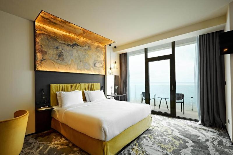Miramare Magnetic Beach Hotel image