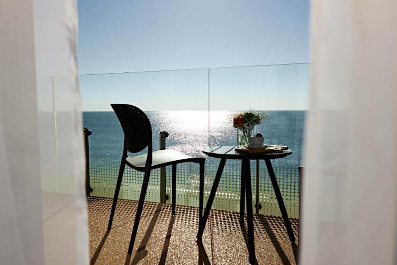 Miramare Magnetic Beach Hotel image