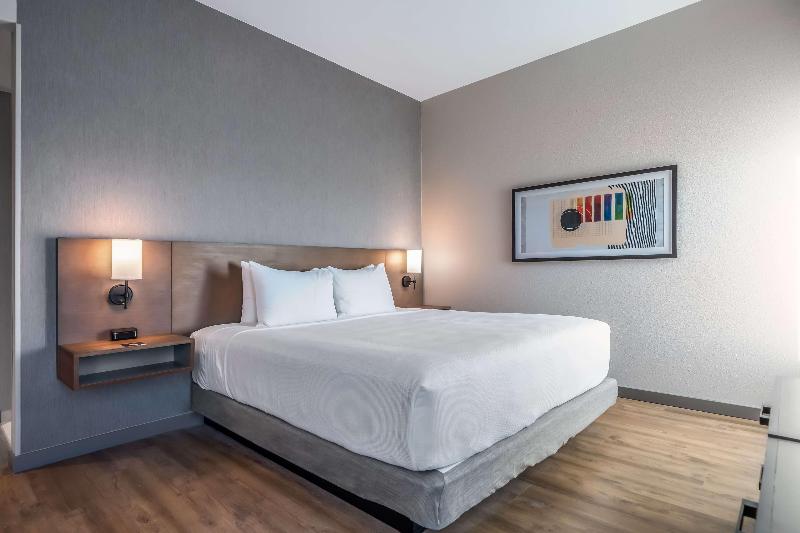 Hyatt Place Gainesville Downtown — photo 52