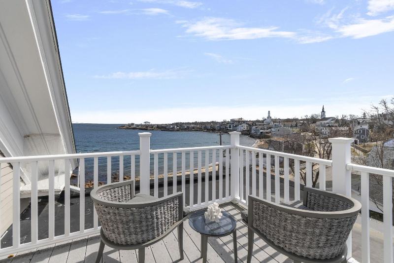 The Cove At Rockport Hotel image