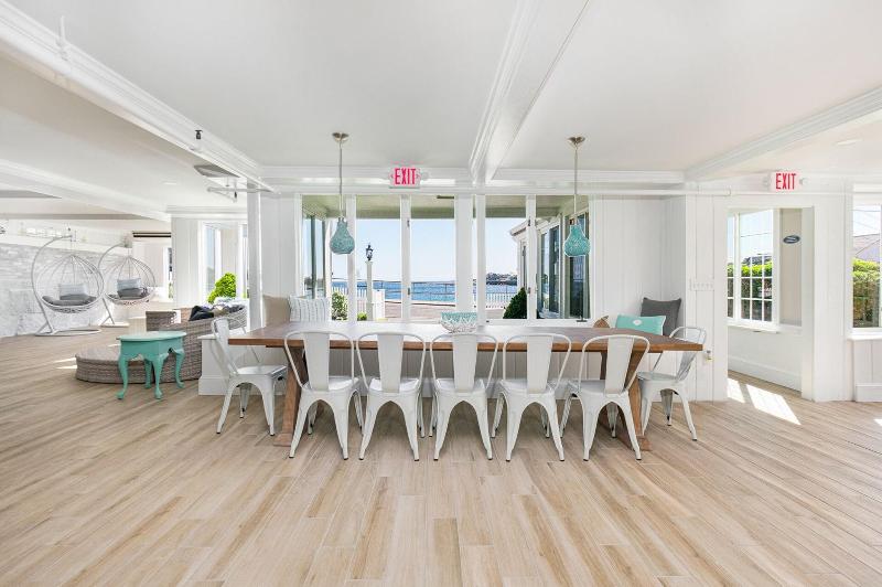The Cove At Rockport Hotel image