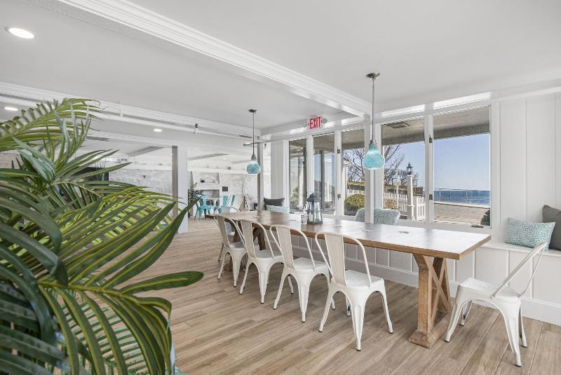 The Cove At Rockport Hotel image