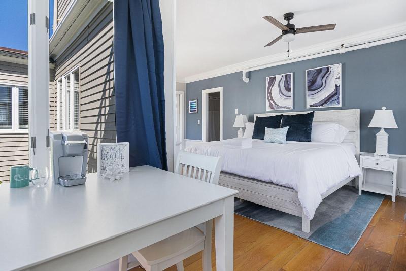 The Cove At Rockport Hotel image