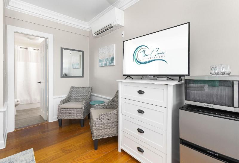 The Cove At Rockport Hotel image