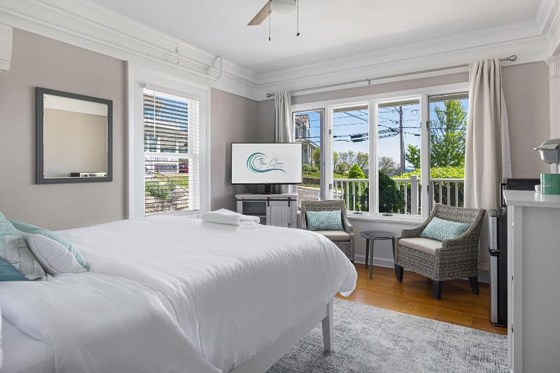 The Cove At Rockport Hotel image