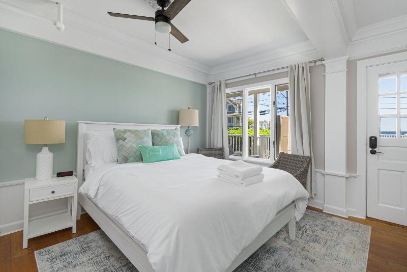 The Cove At Rockport Hotel image
