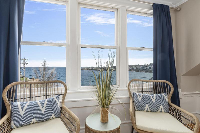 The Cove At Rockport Hotel image