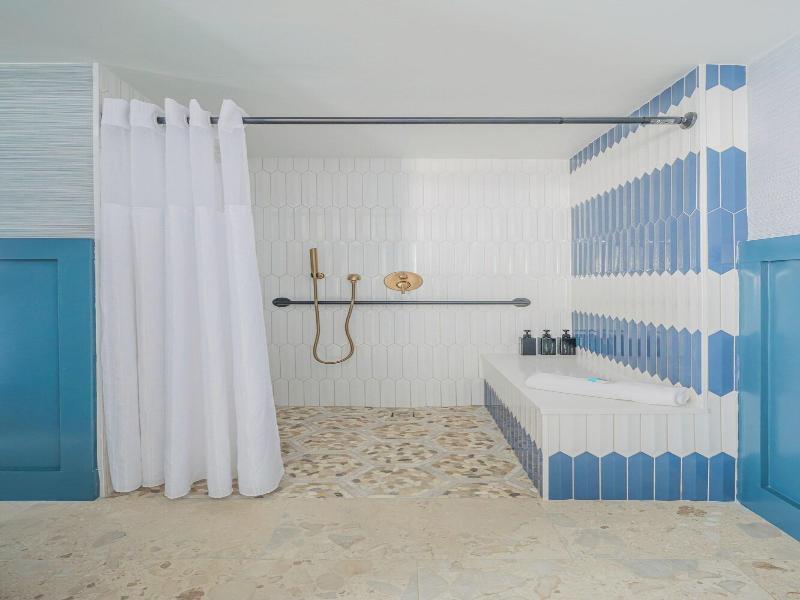 The Cove At Rockport Hotel image