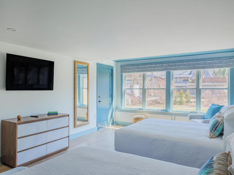 The Cove At Rockport Hotel image