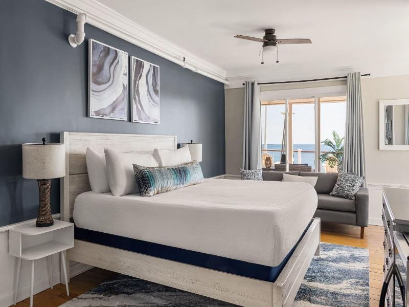 The Cove At Rockport Hotel image