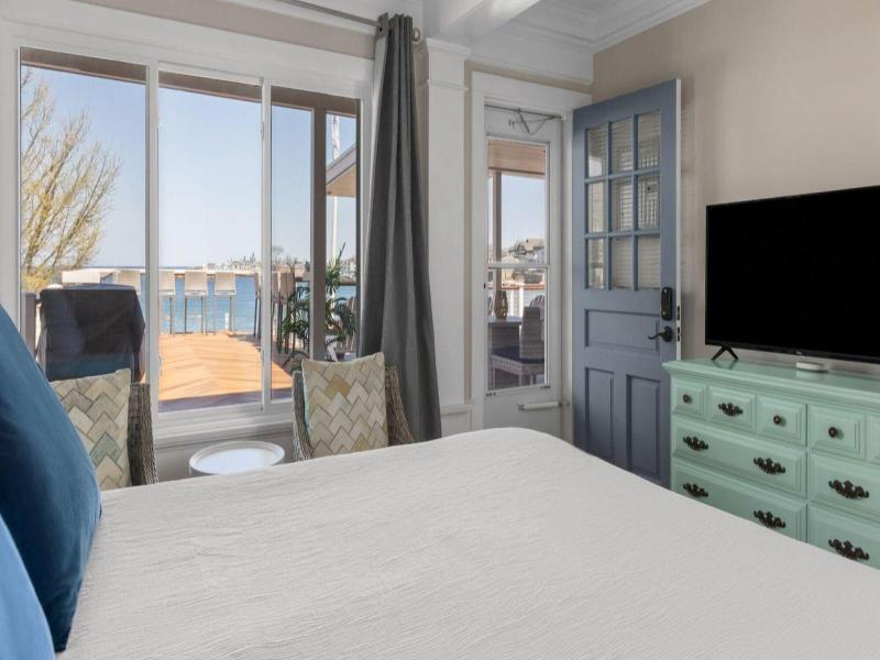 The Cove At Rockport Hotel image