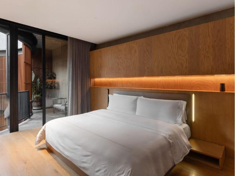 Hotel Volga image